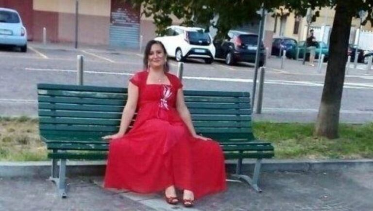 ALESSIA PIFFERI, LE CHAT NEL TELEFONO DELLA ‘MAMMA’ DELLA PICCOLA DIANA