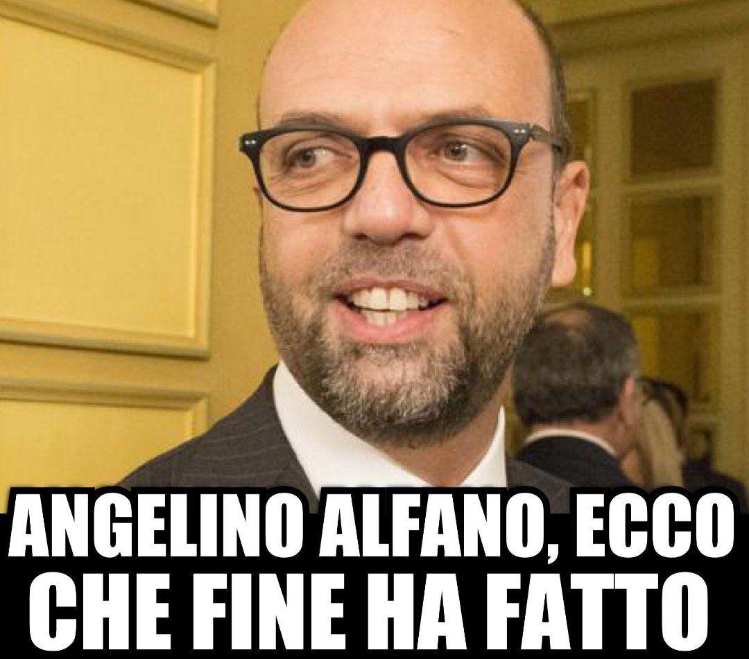 Angelino Alfano, ecco che fine ha fatto la sua nuova vita dopo la politica Bazzing Angelino Alfano, ecco che fine ha fatto la sua nuova vita dopo la politica Bazzing